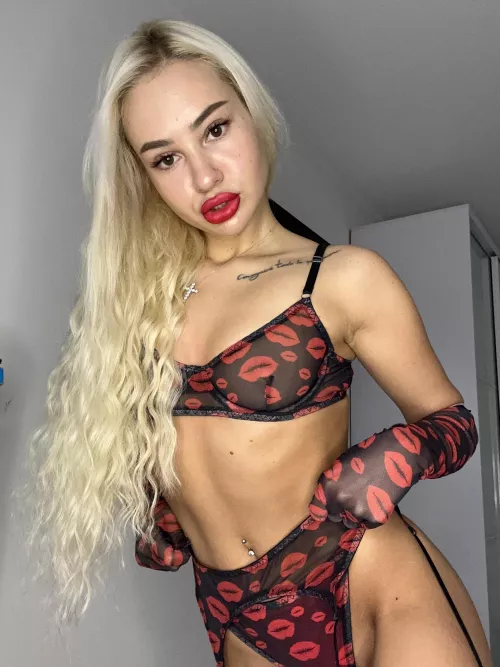 can i be your tiny fuckdoll?