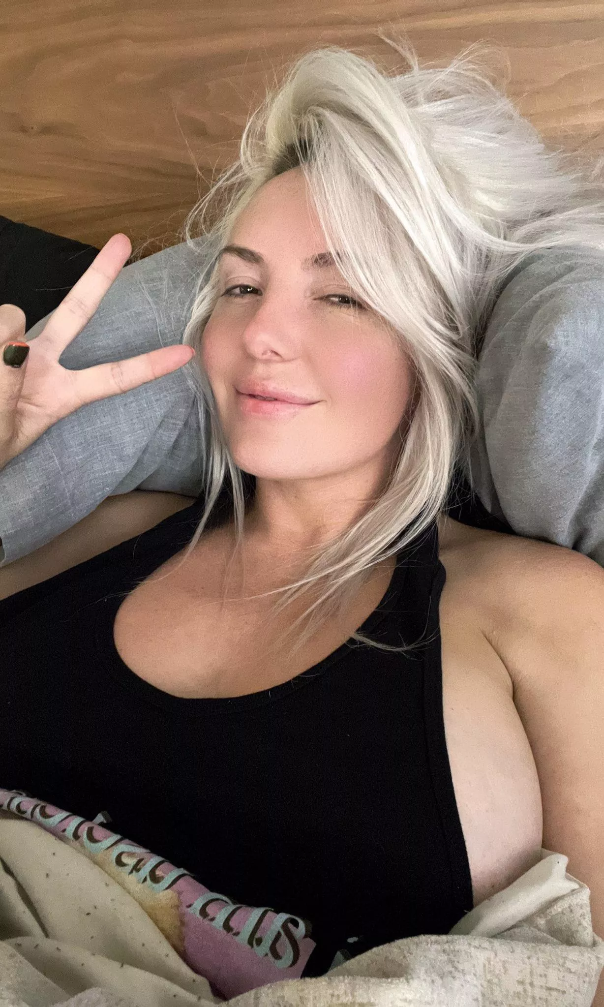 Casual everyday Jess. Posted on Twitter.