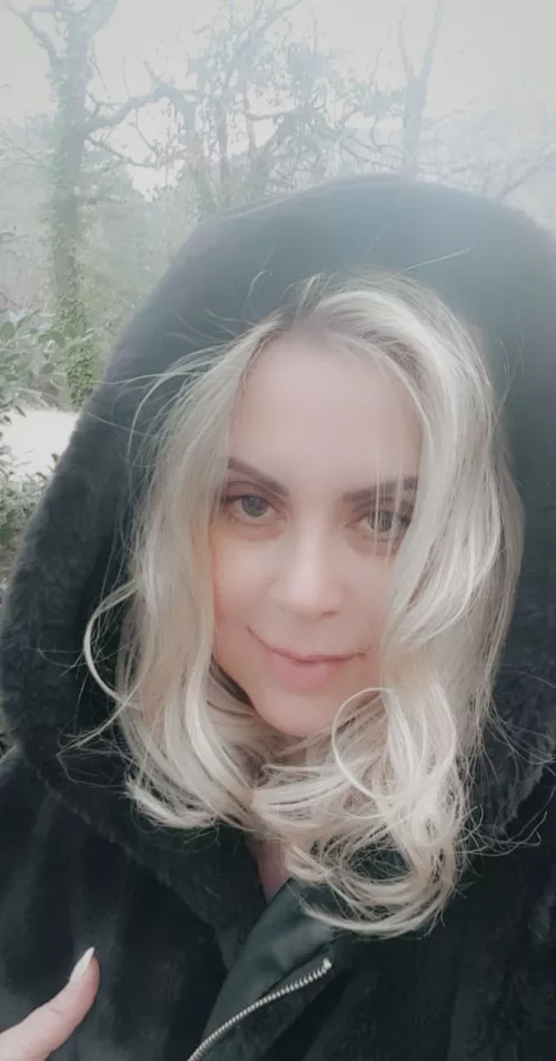 Do I look a fairy in these woods?