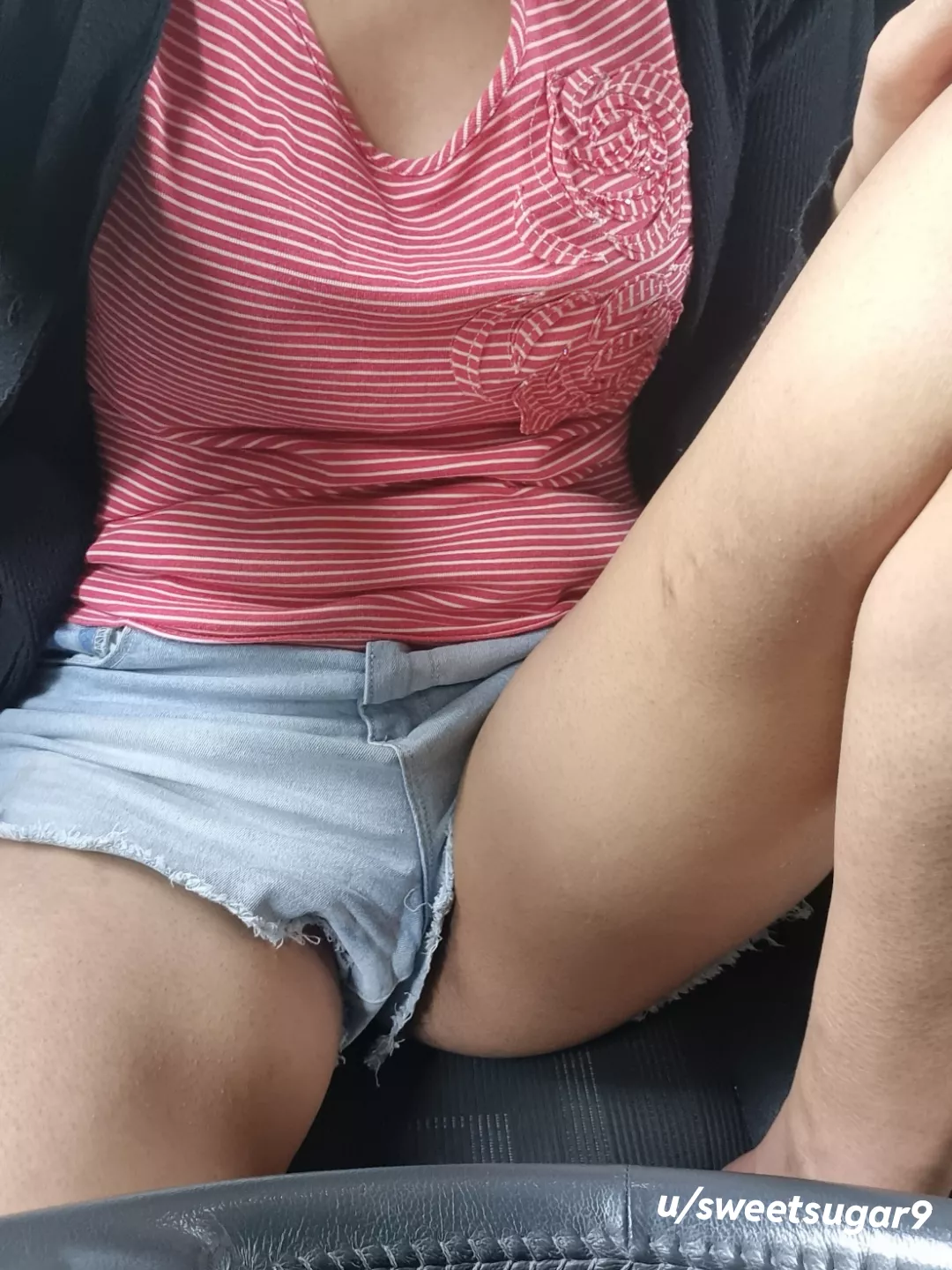 Do you enjoy roadhead?