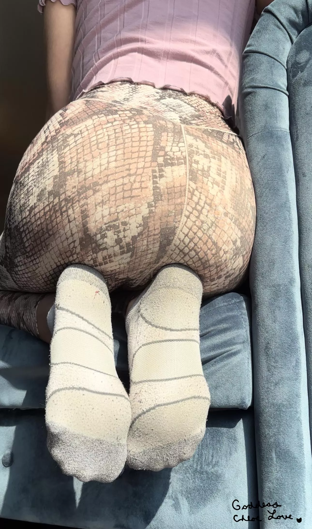 [F]23 smell them beta, I just came back from the gym