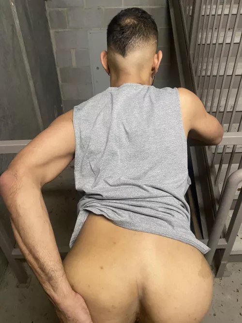 Fucked a guy in a stairwell