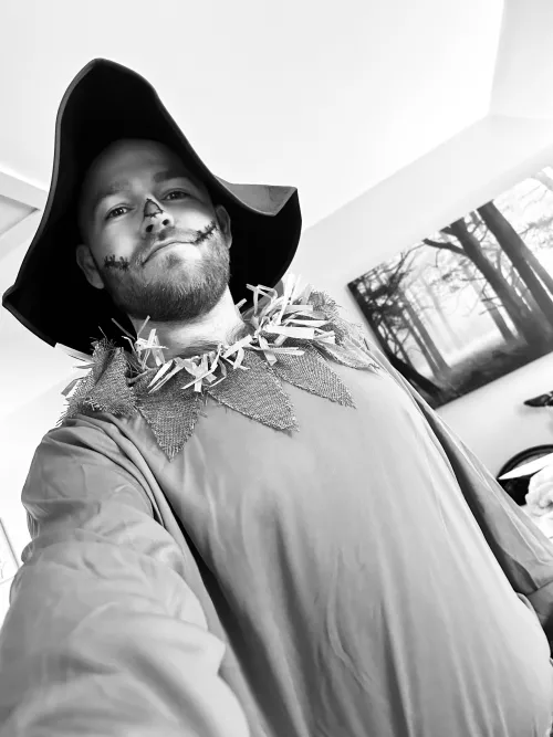 Happy Halloween Eve Eve! 🎃🐦‍⬛