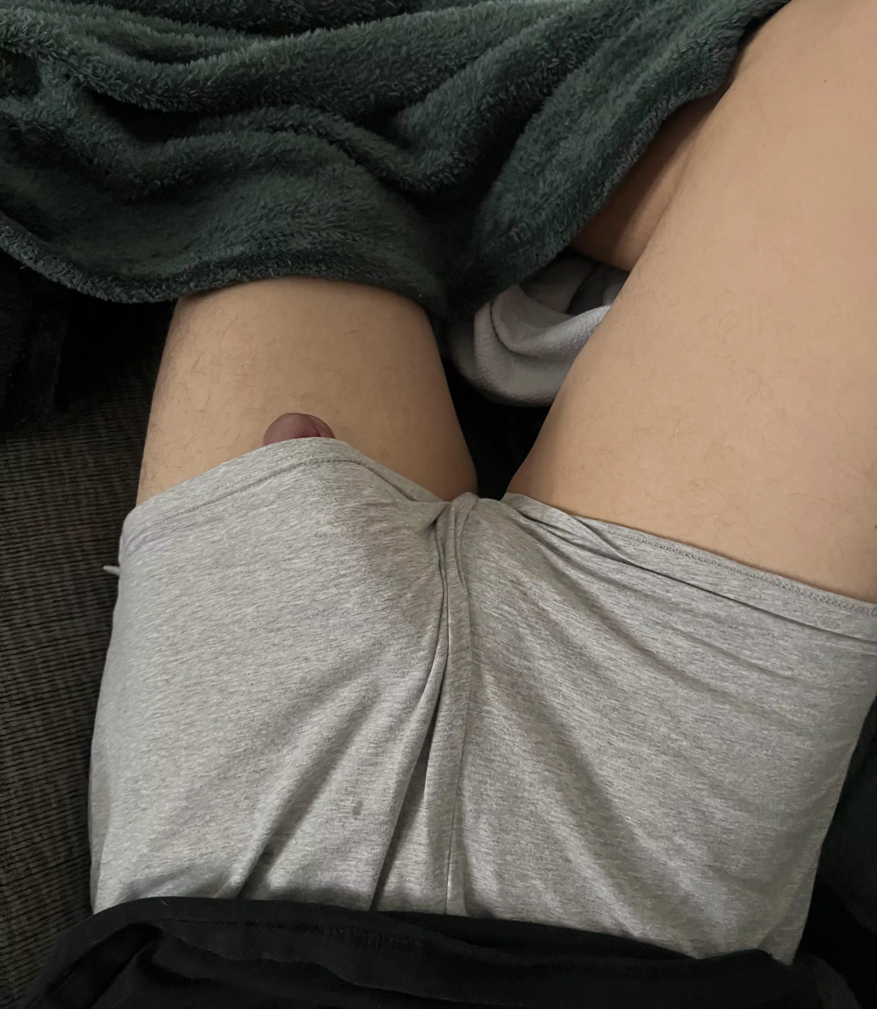 hate/love when shorts are too short