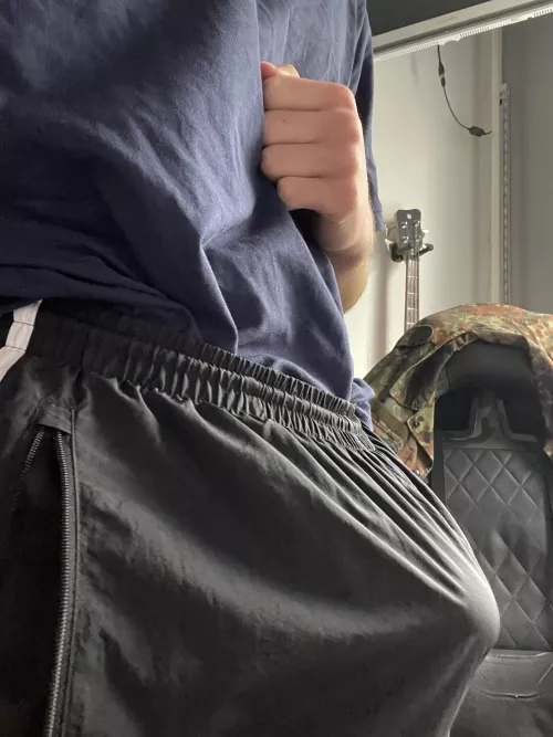 I don’t know why everyone stared today at school? M18