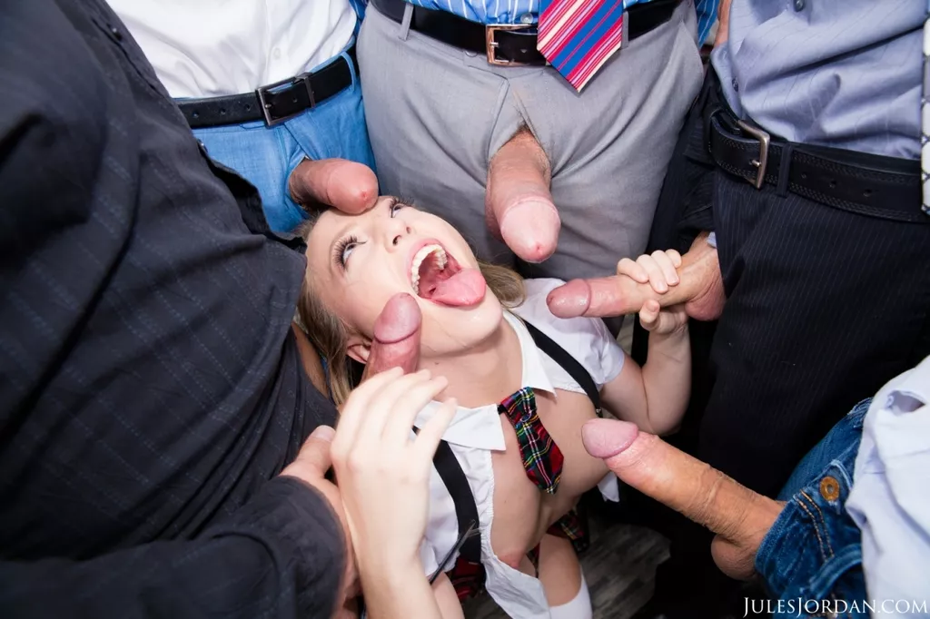 I love it, I love it!! 🤪🥰