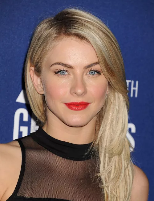 Julianne Hough