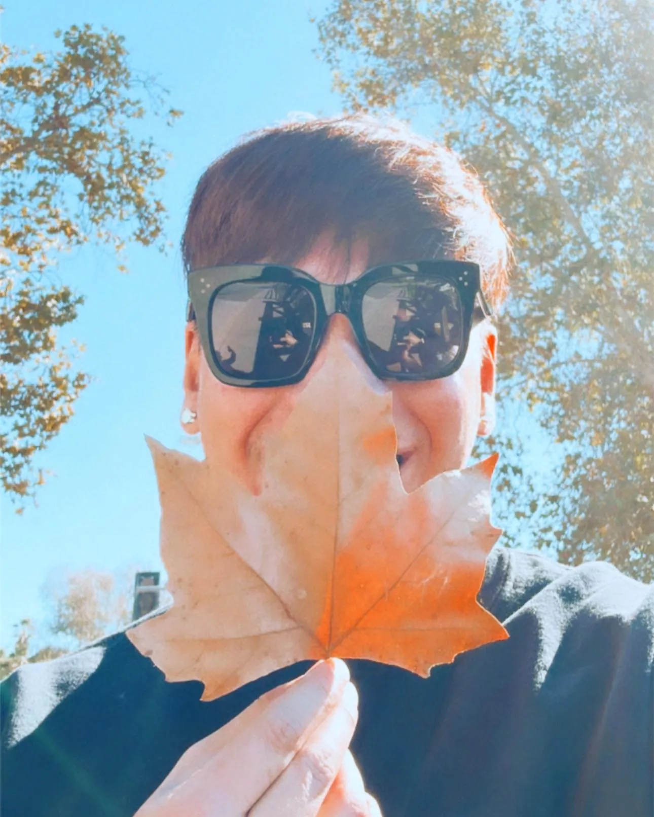 Maple Leafy…🍁 Fall Breezy…🍂 And So Grinny…😁