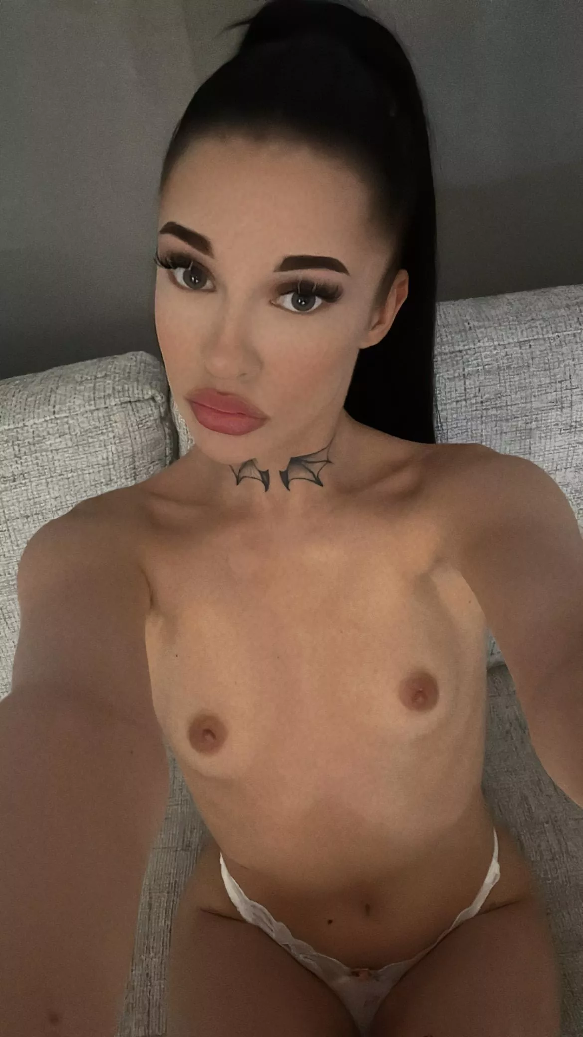 Put your hand on my tattoo and do what I want you to