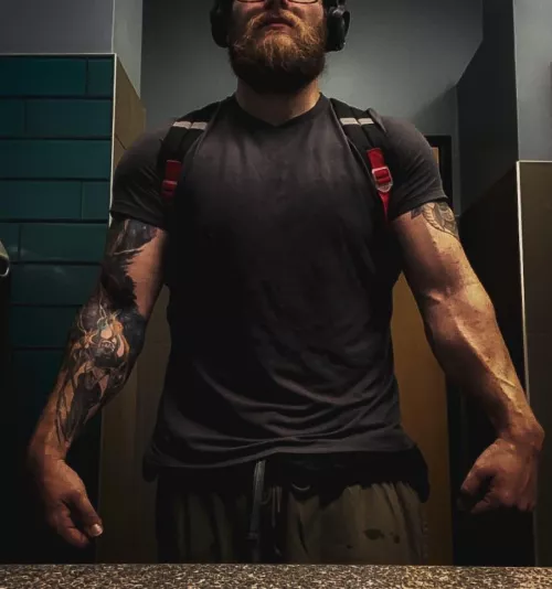 Really wish my tattoos didn’t hide my veins