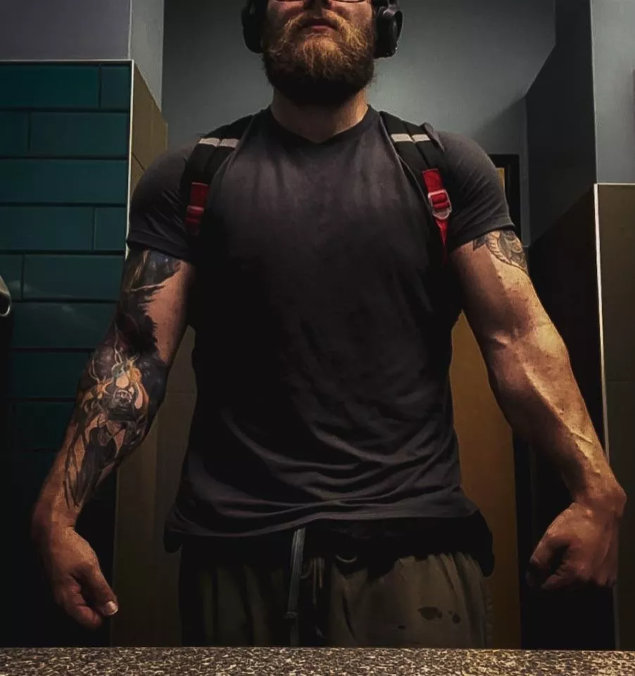 Really wish my tattoos didn’t hide my veins