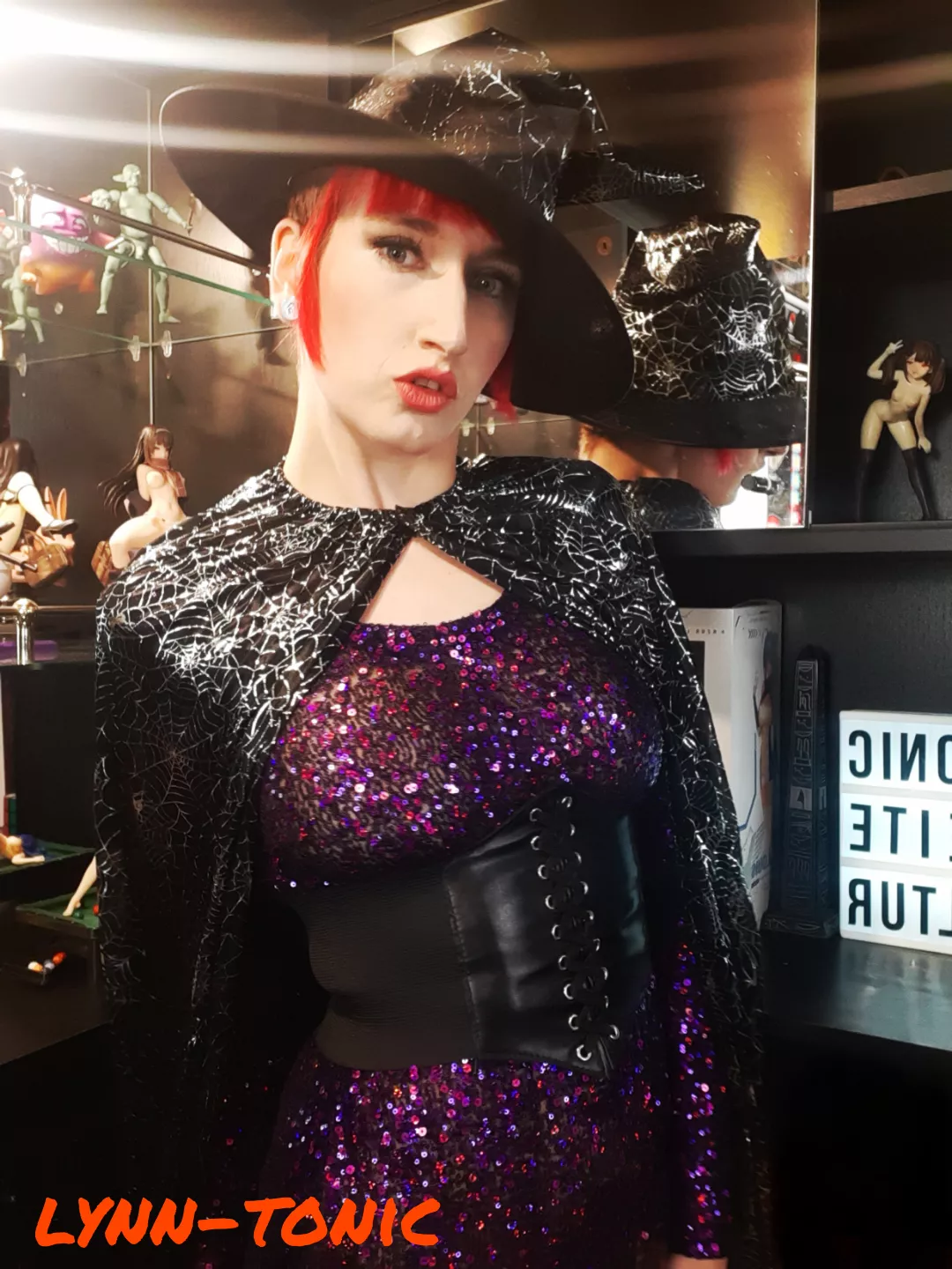 Sexy Outfit in New video