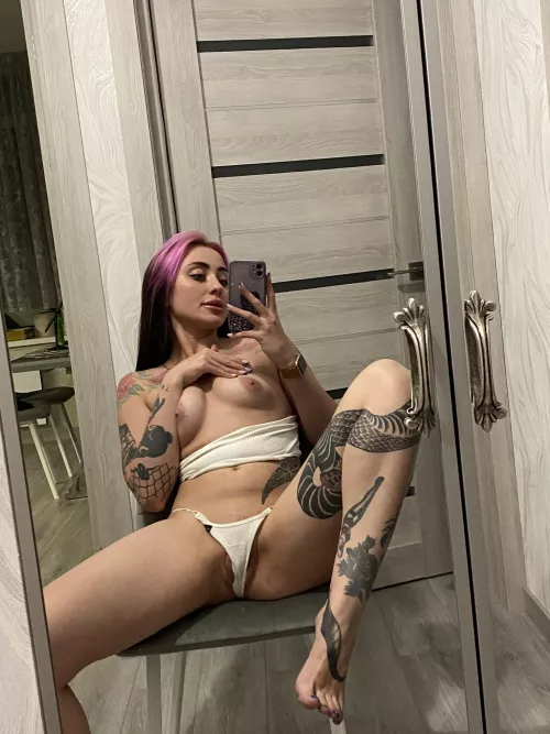 There’s nothing better than a cute petite alt girl