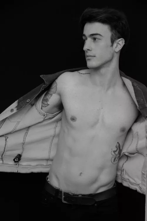 Would u take me on a date? And where?