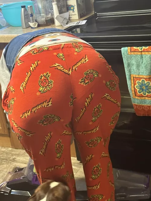 Anyone like my wife’s big fat ass???