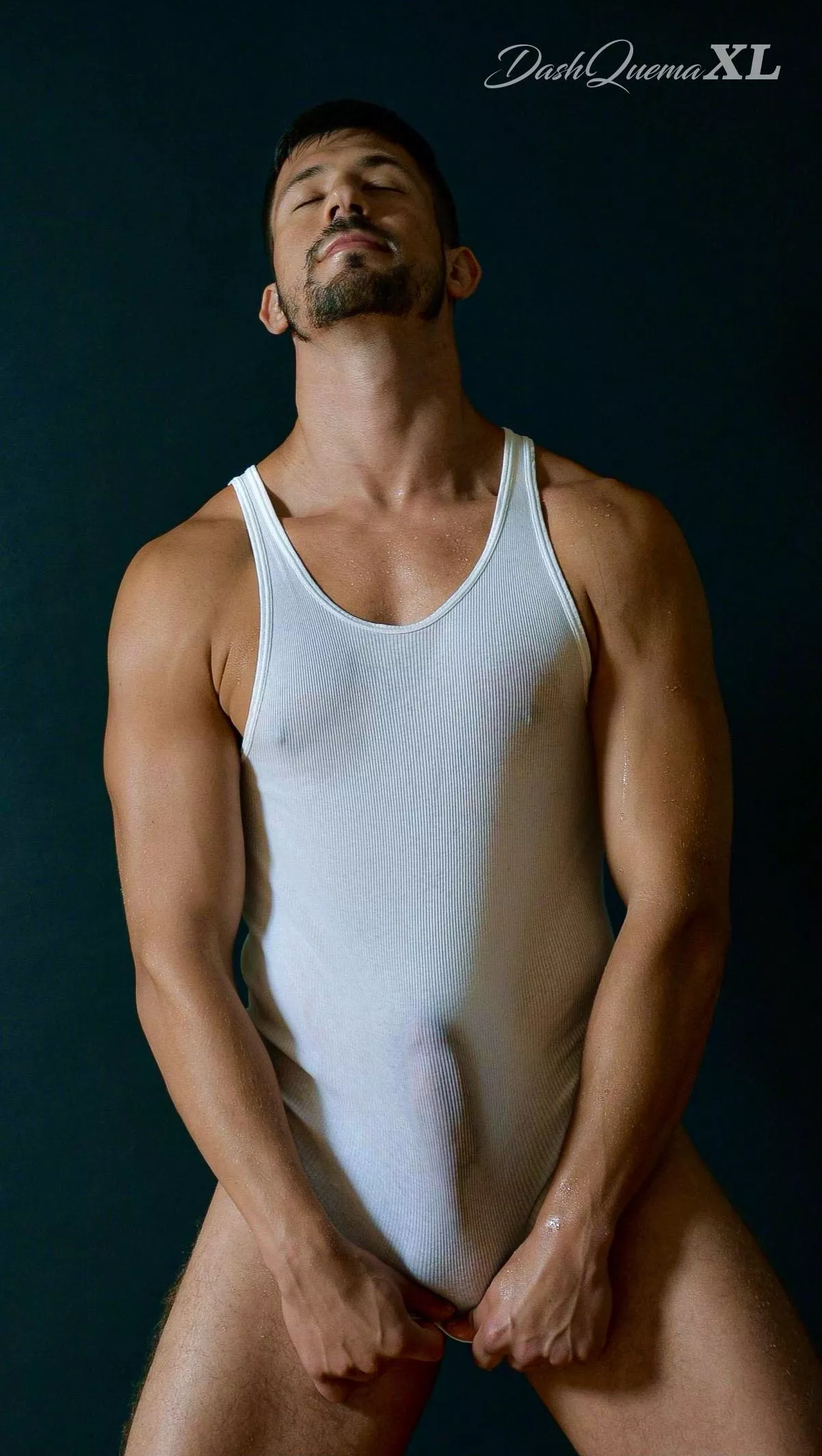 Bulging boner here for ya