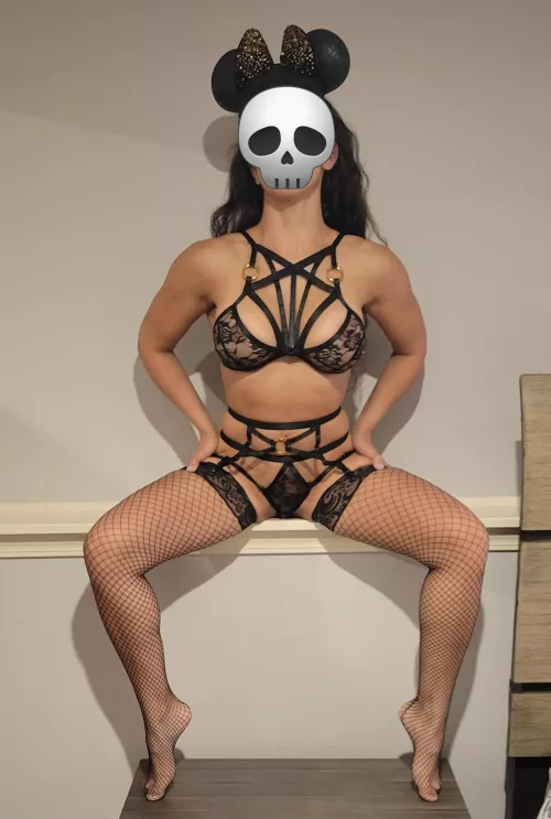 Do you love fit slutty Halloween like I do?