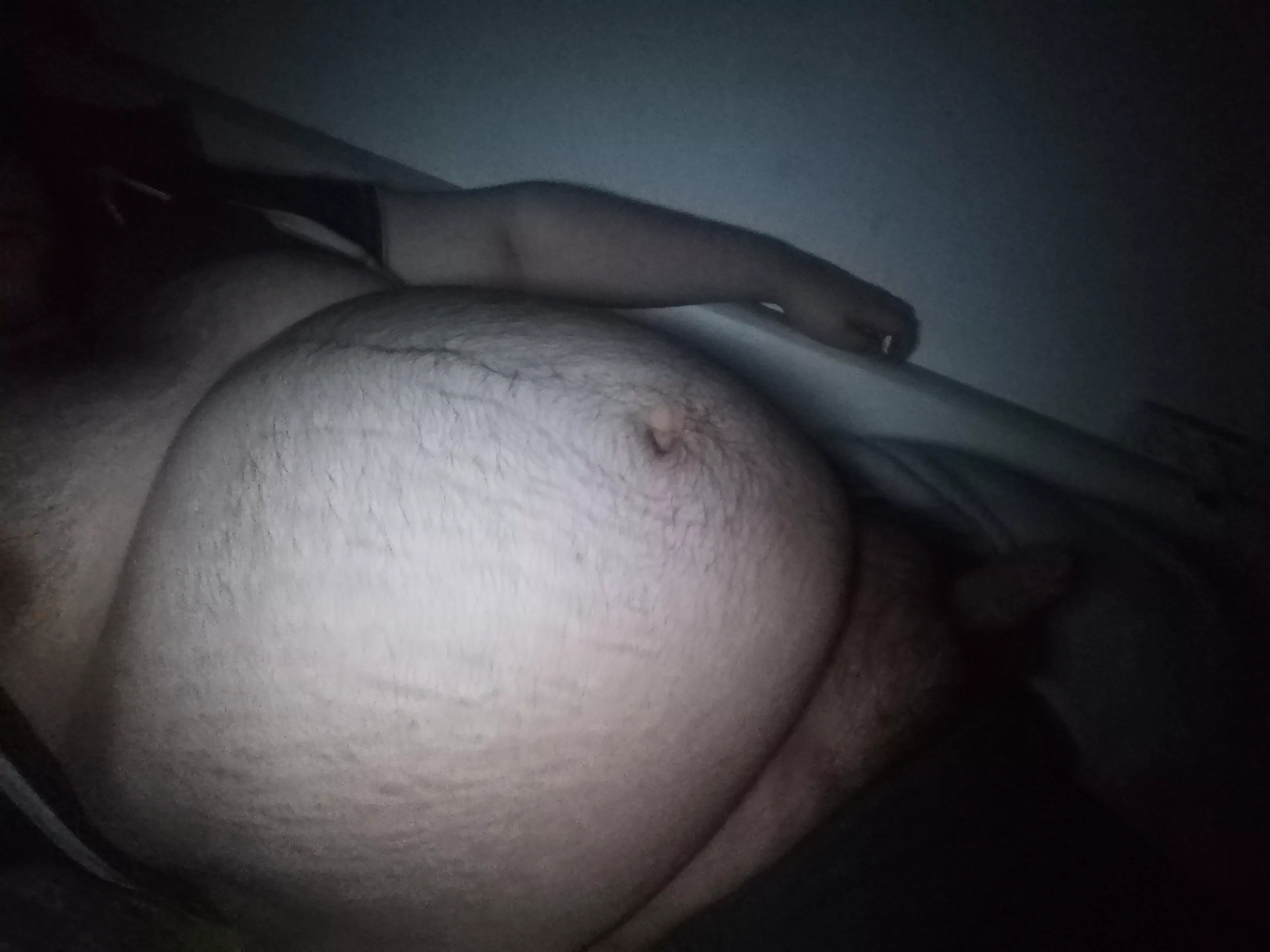 Food went well.. Now being stuffed and horny 🥴