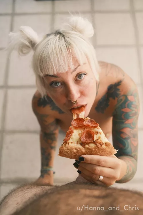 Foodporn gone wild 🍕[OC]