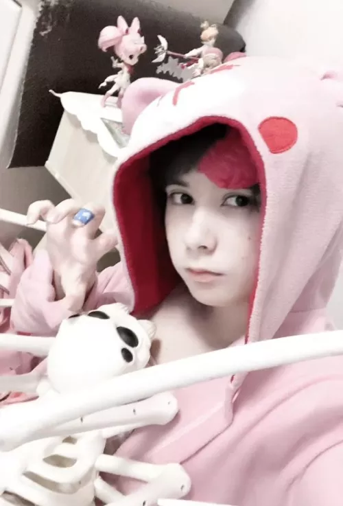 happy halloween 🫀