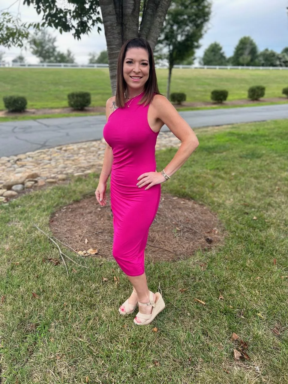 How do I look in this pink dress?