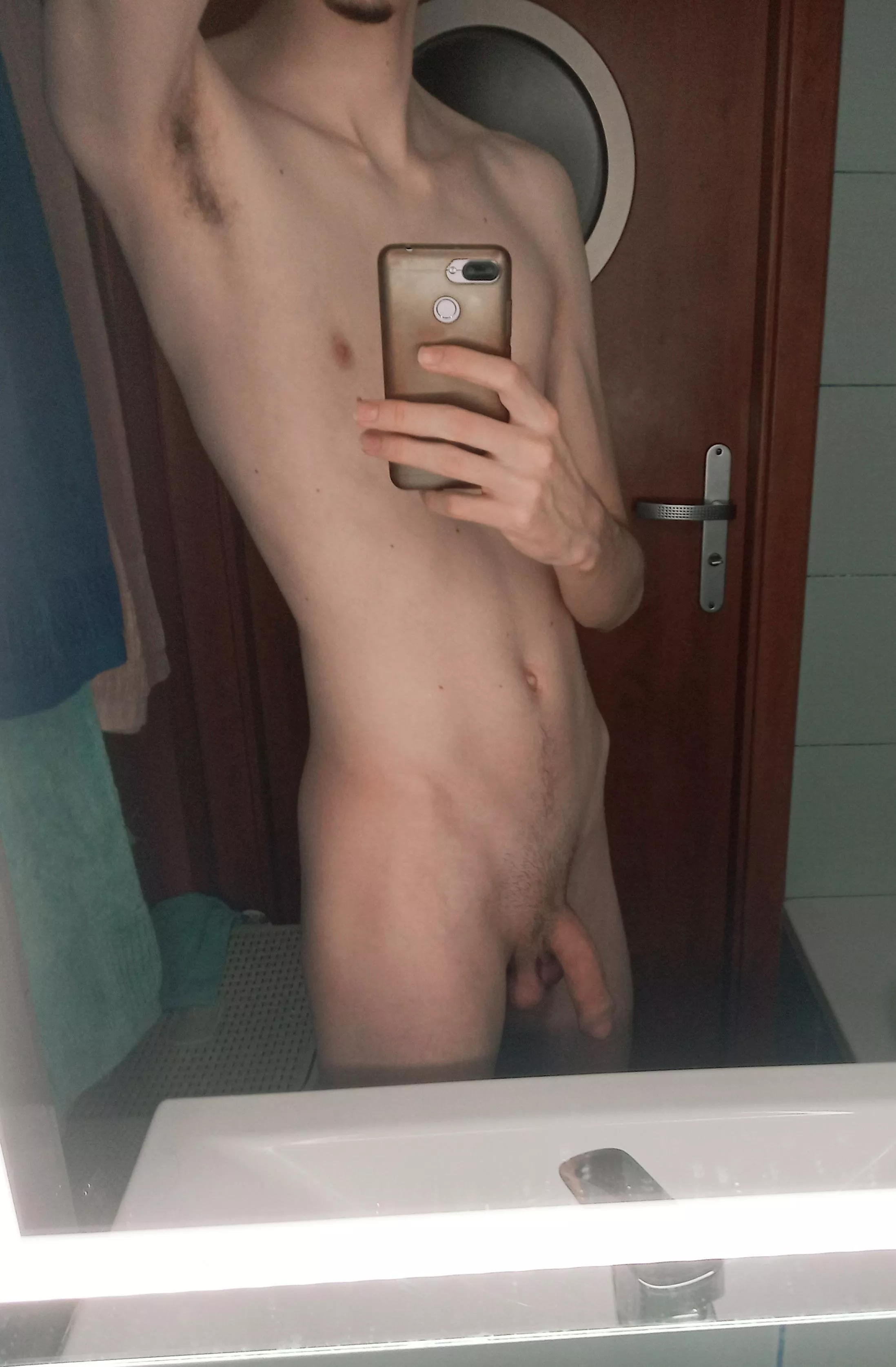 I just showered 💦 Let's get dirty 😈