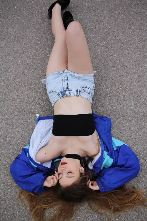 I wanna play some videogames with u :)