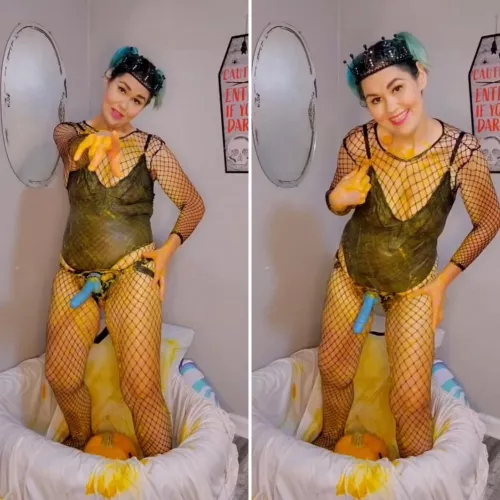 I want You to come serve me! 😈 I will get you all messy first..