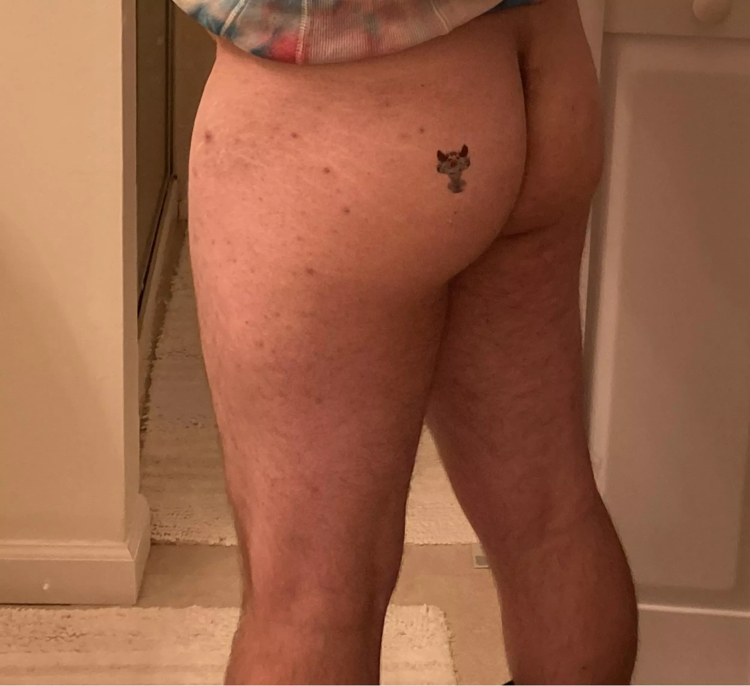 I've been told I have a nice ass is that true? Excuse the temporary tattoo ;)