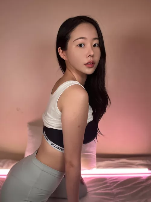 This body is small but it can be your playground anyways