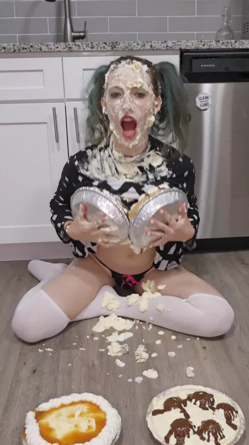 Who doesn't love a nice cream pie? [OC]