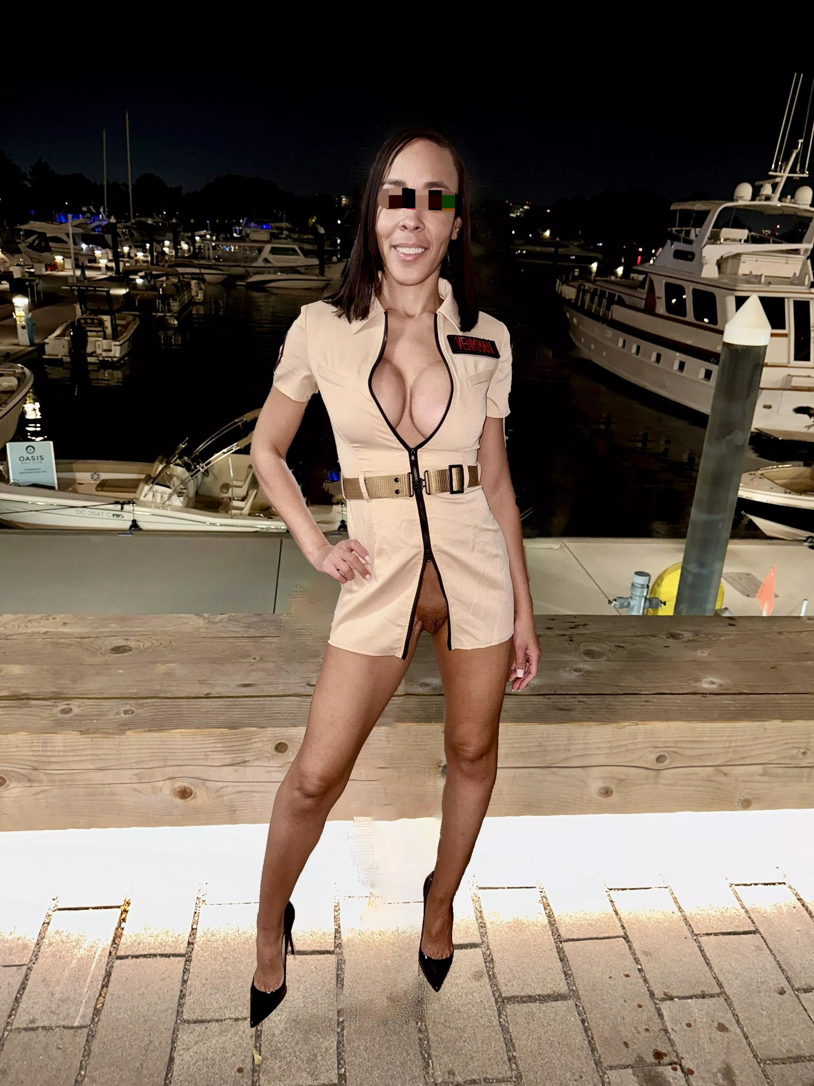 Who ya gonna call? Happy Halloween from the wi[F]e (38, mom x2)…wdyt of her costume?