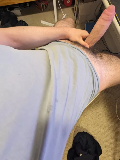 Who's brave enough to ride my huge British dick? 😏