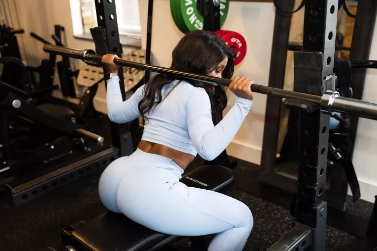 You know the yoga pants are good quality when you can do squat and they won’t rip