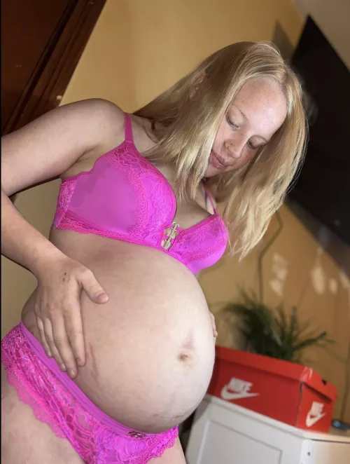 Can you come rub my belly?