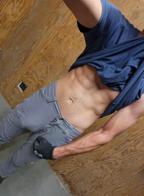 Casual outline at work. Who needs an electrician?