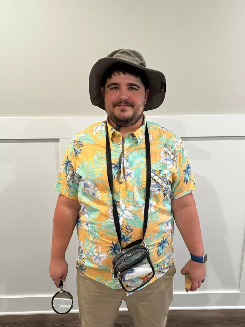 For Halloween at work I was a tourist. Made up a whole character and everything. Iβm a nerd. π