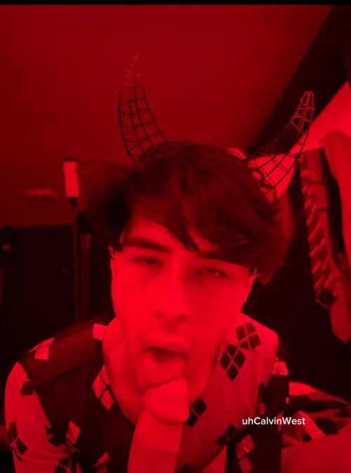 Happy Halloween 😈