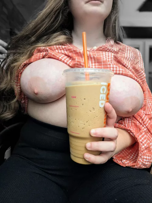 happy spoooooky day, coffee friends! 👻🎃