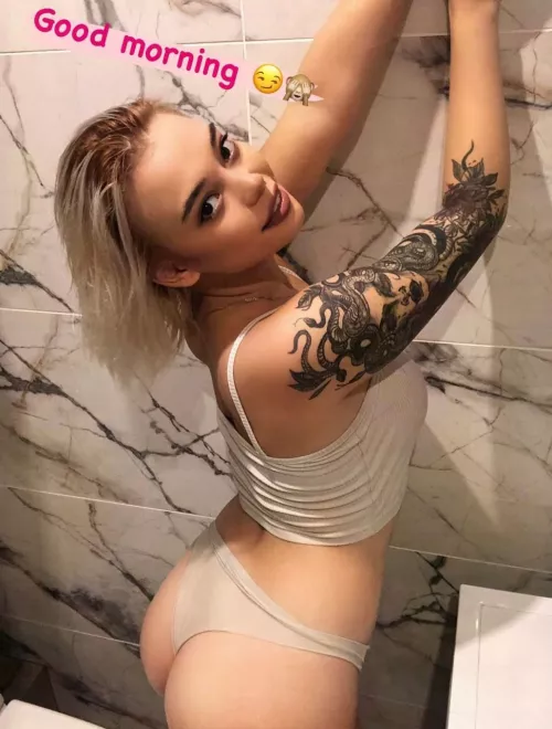 hoping to finally catch ur eye