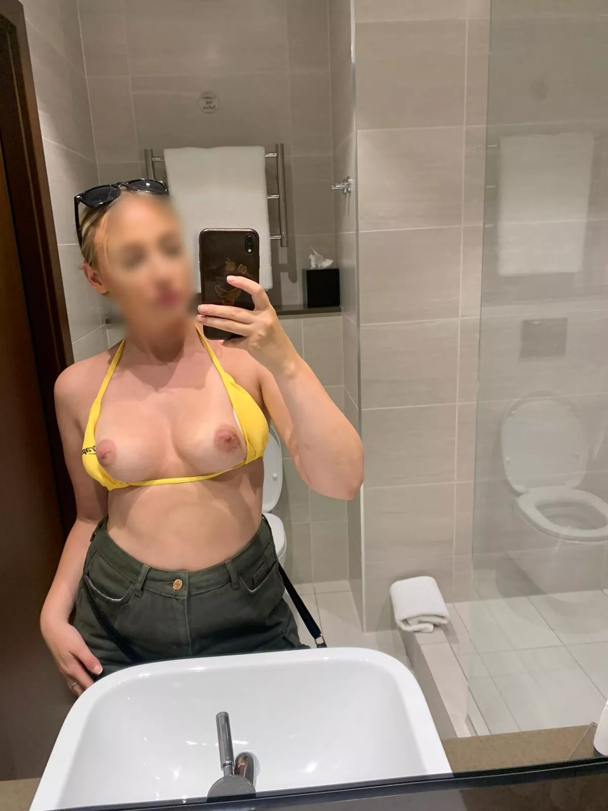 Hotel tit pic before the rave (f)