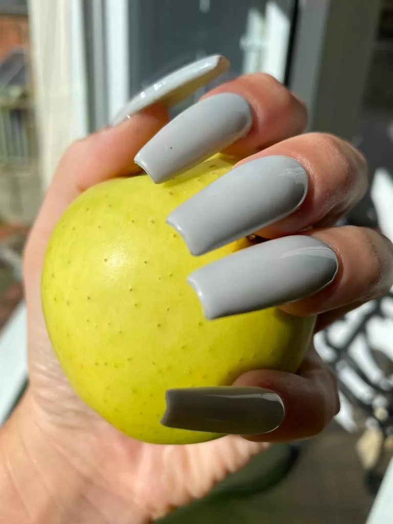I could cut this fruit with my sharp nails