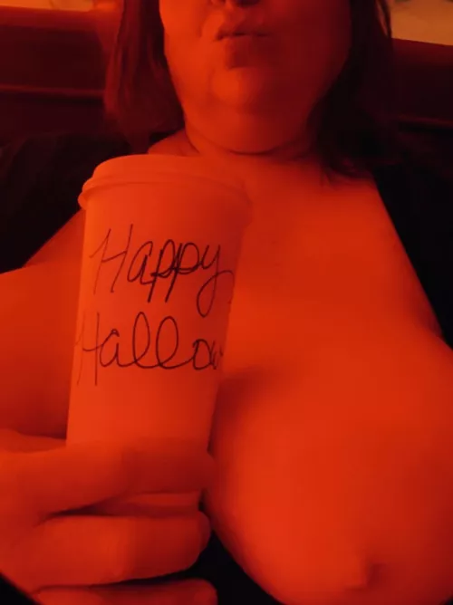 I may look a bit devilish but now that i’ve had coffee, i’m quite heavenly. 😏