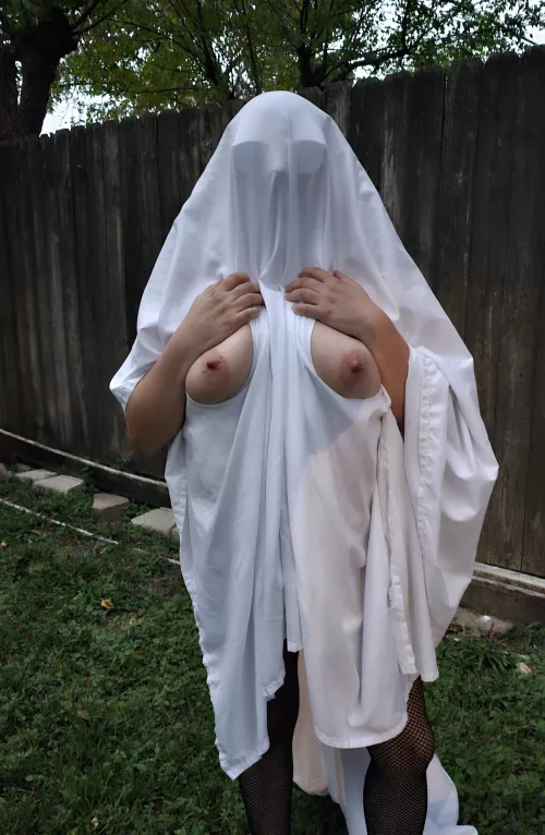 Is this acceptable for Trick or Treating?!