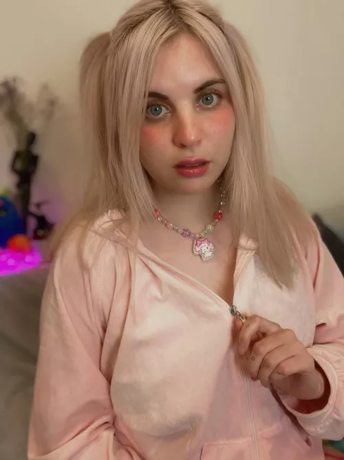 jammed the lock on the jacket