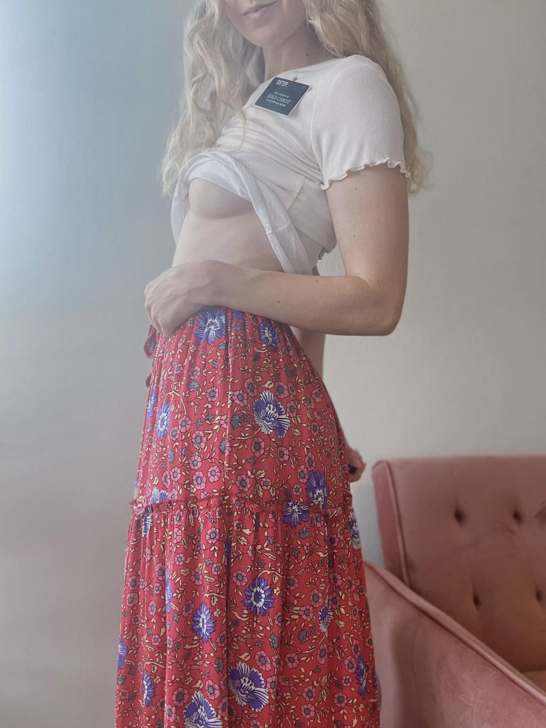 mormon missionaries like showing their underboob too!