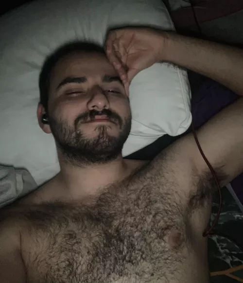 Need some cuddles asap 😩