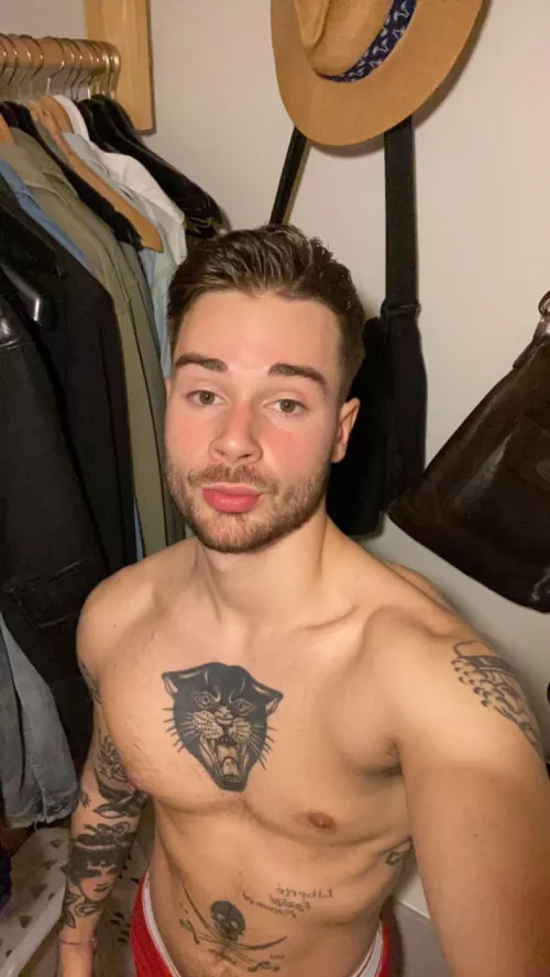 Well hello there😈