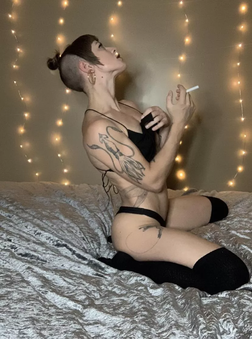 What do you like better, my hair or my body?