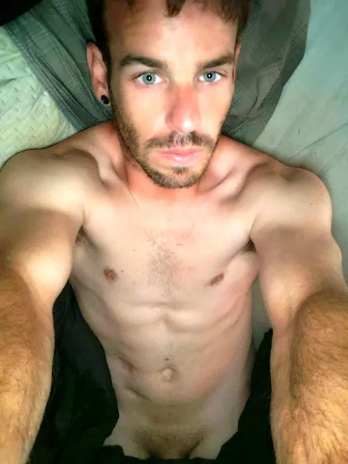 38 (m) rate me to see more😉